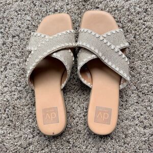 DV by Dolce Vita Women's Cream Crisscross Sandals